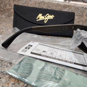 Maui Jim Kahi Sunglasses